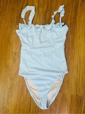 Solido Ruffle Strap One-Piece Swimsuit in Blush
